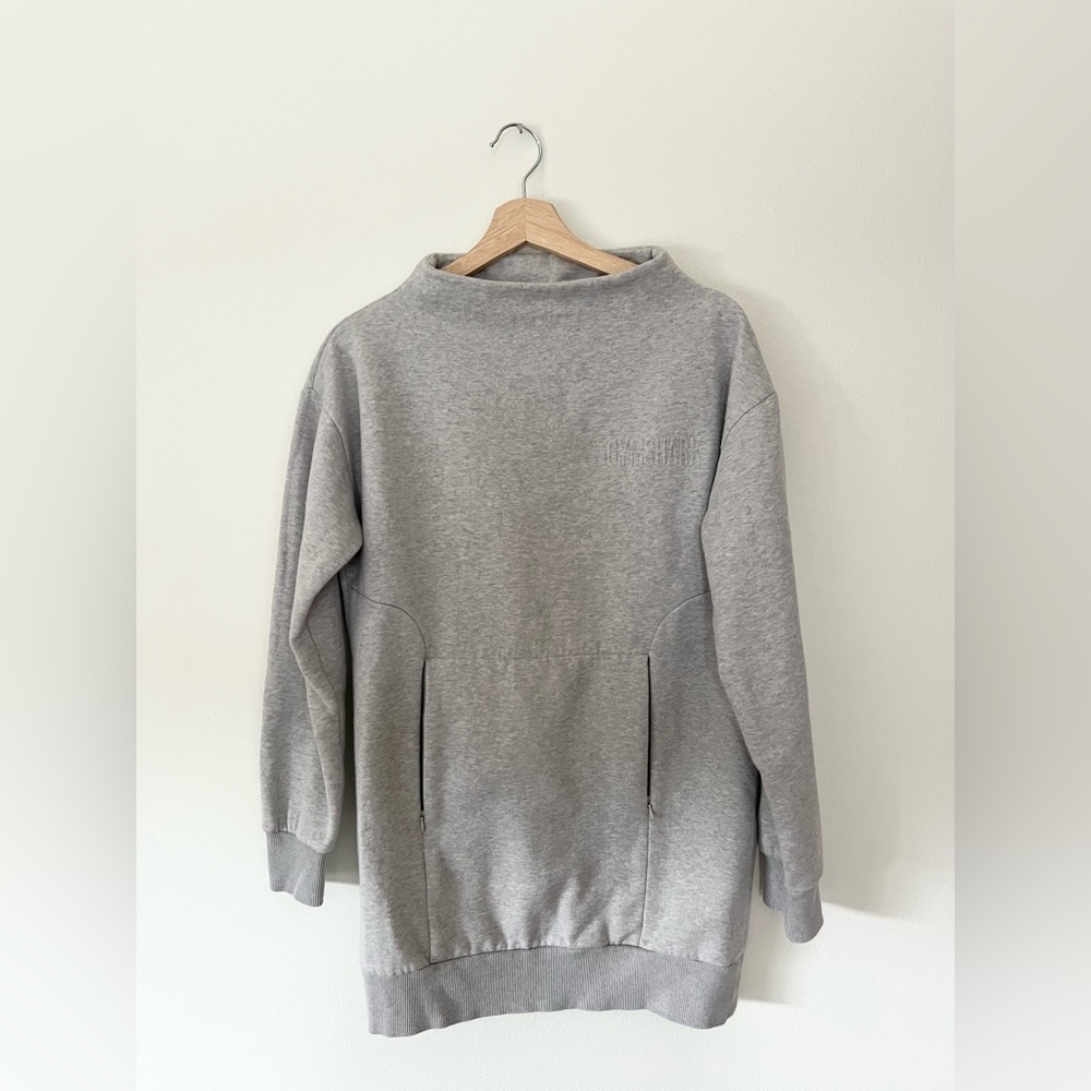 Gymshark Light Gray Sweatshirt